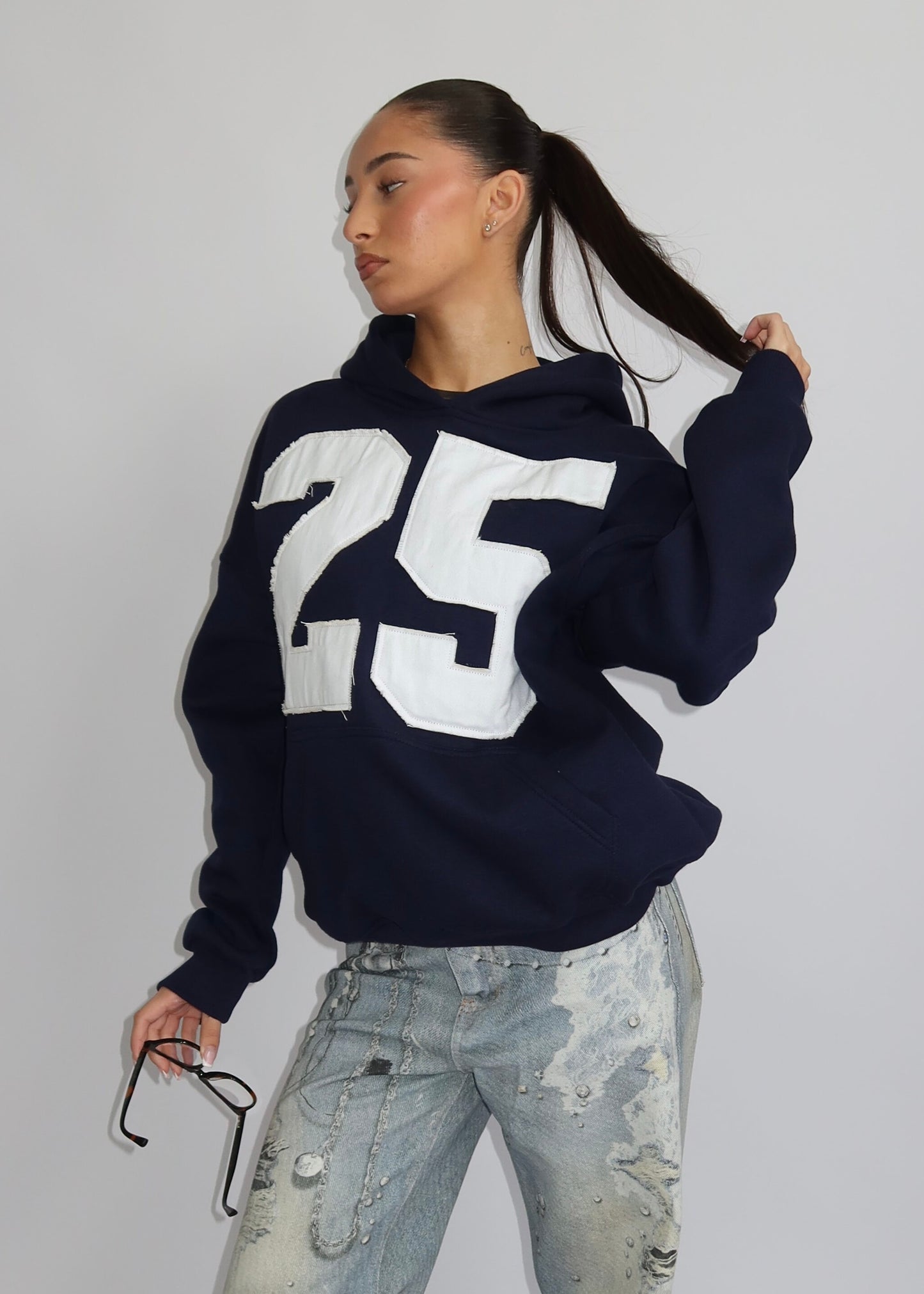 25 ICONIC HOODIE NAVY