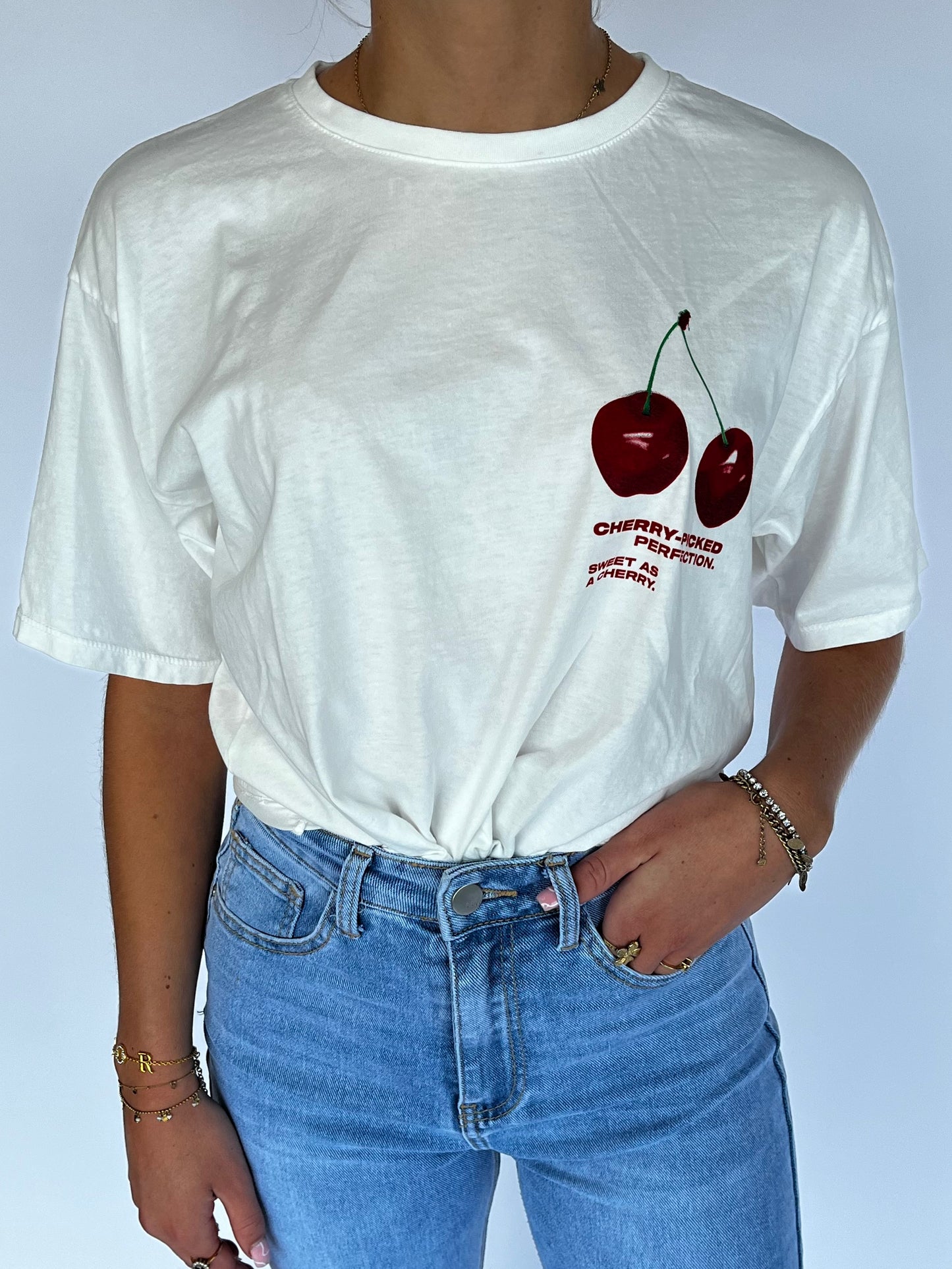 CHERRY T-SHIRT