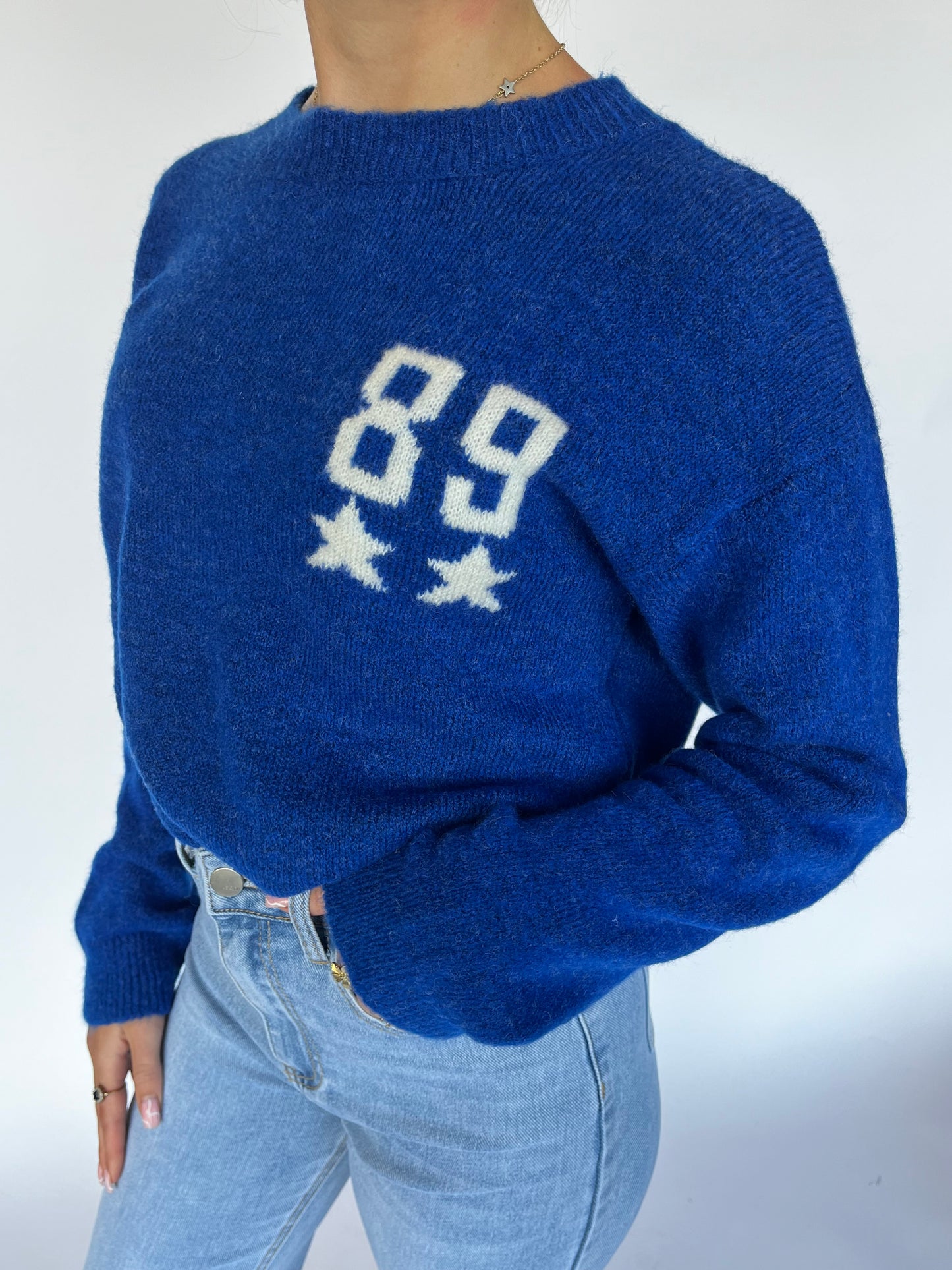 EIGHTY-NINE SWEATER