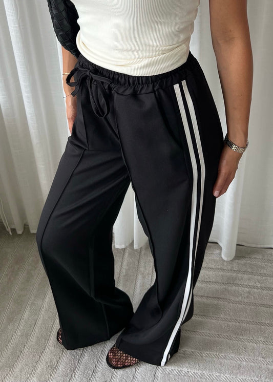 MILA PANTS ZWART