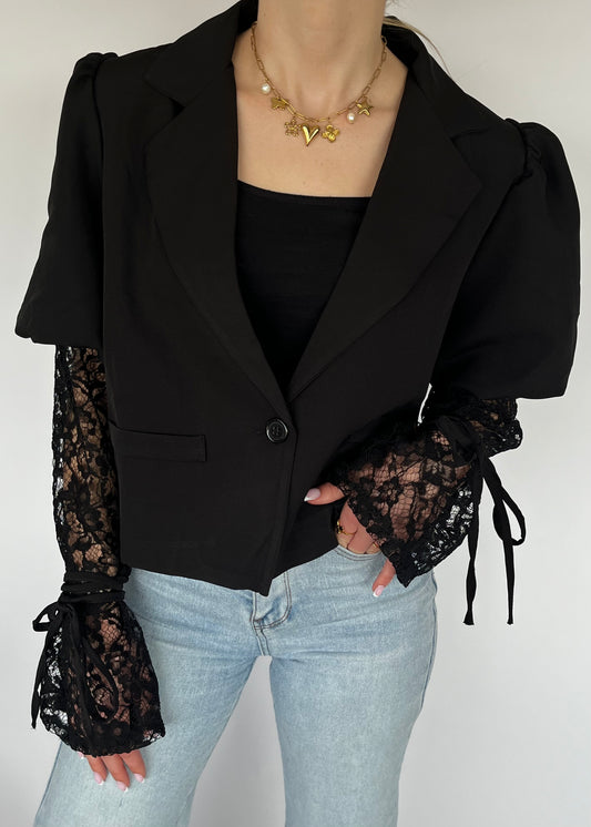 GIGI LACE BLAZER