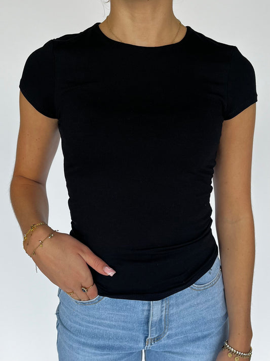 BASIC TEE ZWART